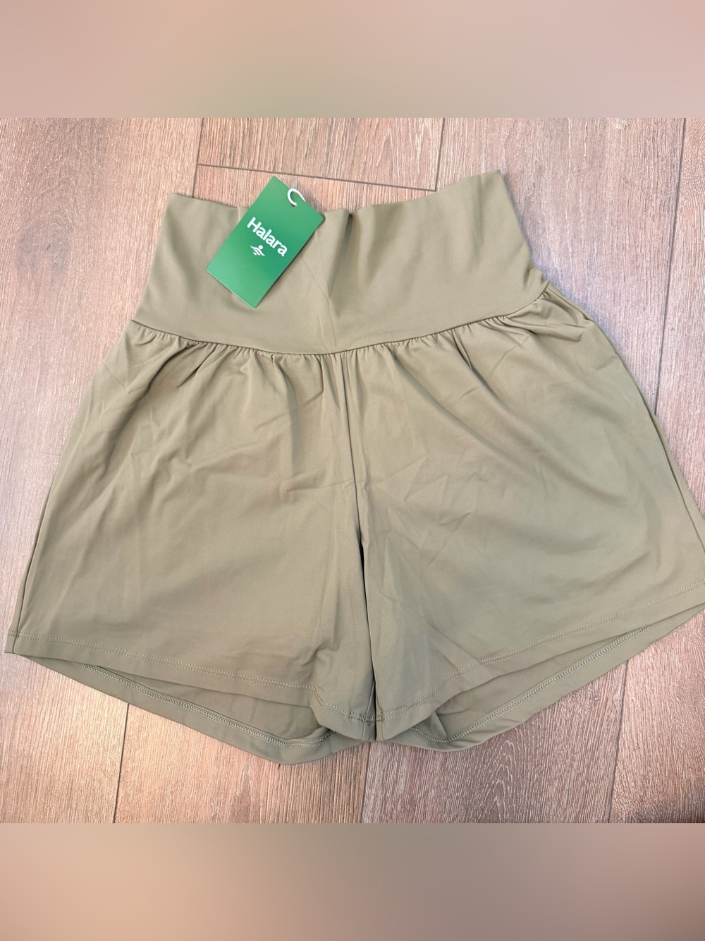 HALARA High-Waist Athletic Shorts in Olive | Sz S Tall